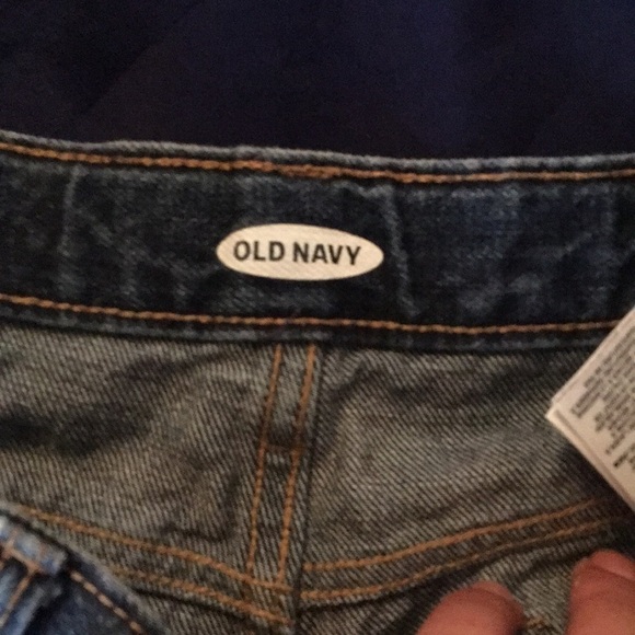 Old navy girlls shorts​​ - Picture 4 of 5